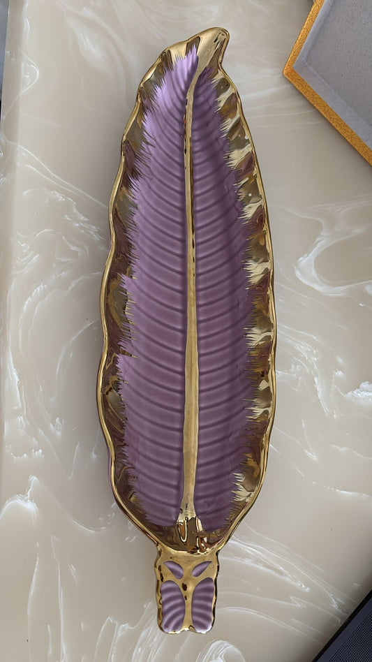 Aurelia Leaf Platter – Nature-Inspired Luxury Serveware